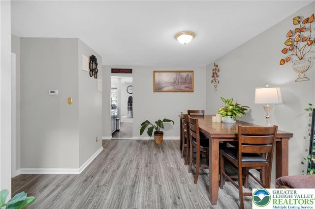 553 Wild Mint Lane, Upper Macungie Twp, PA 18104