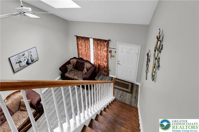 553 Wild Mint Lane, Upper Macungie Twp, PA 18104