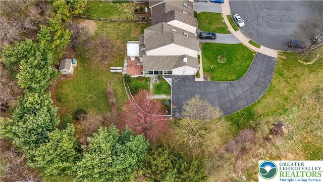 553 Wild Mint Lane, Upper Macungie Twp, PA 18104
