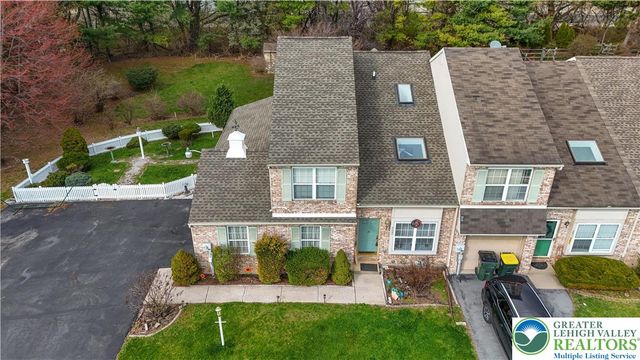 553 Wild Mint Lane, Upper Macungie Twp, PA 18104