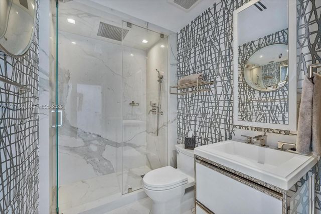 1000 S Pointe Dr 1503, Miami Beach, FL 33139