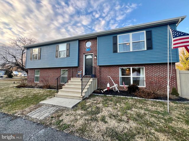 41 HILLTOP RD, Earleville, MD 21919