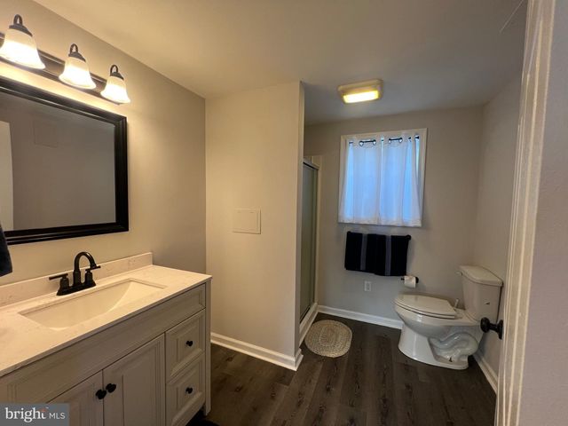 41 HILLTOP RD, Earleville, MD 21919