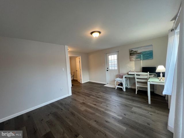 41 HILLTOP RD, Earleville, MD 21919