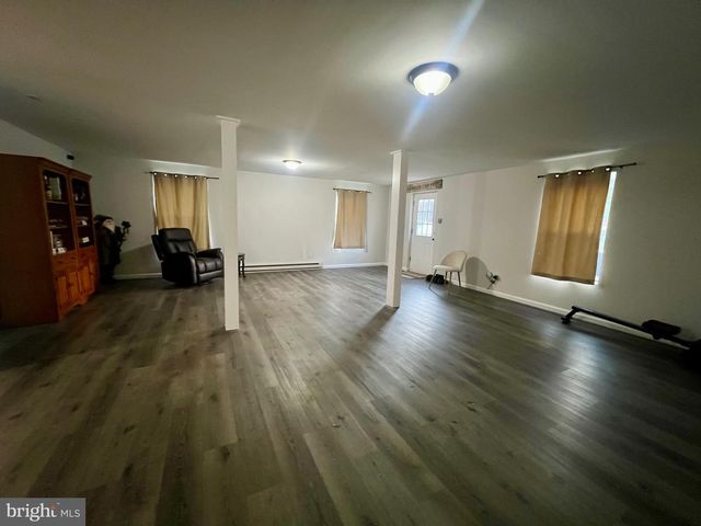 41 HILLTOP RD, Earleville, MD 21919