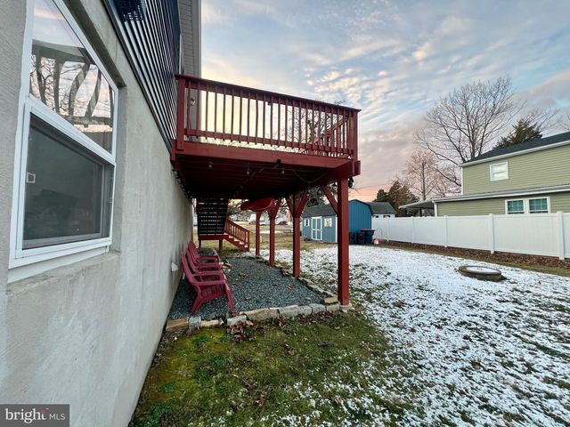 41 HILLTOP RD, Earleville, MD 21919