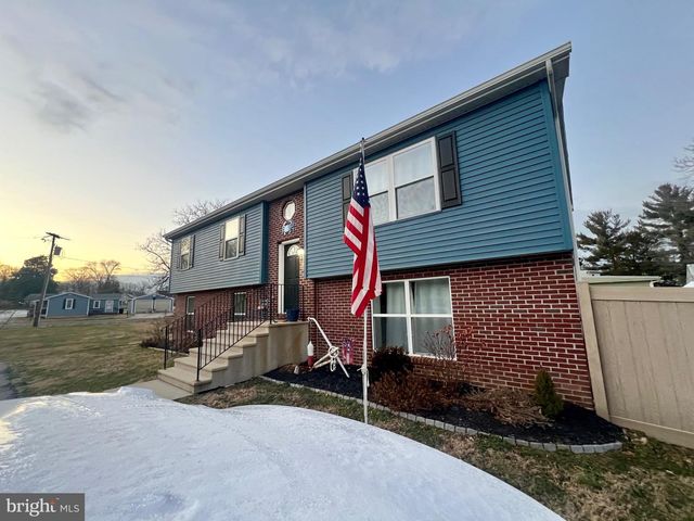 41 HILLTOP RD, Earleville, MD 21919