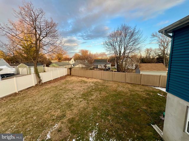 41 HILLTOP RD, Earleville, MD 21919