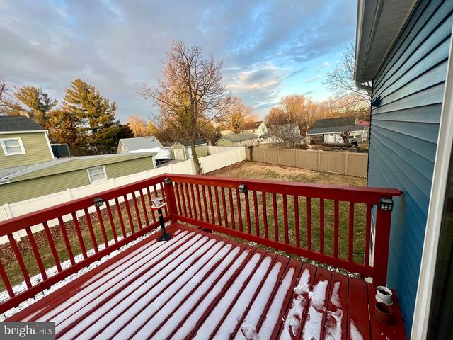 41 HILLTOP RD, Earleville, MD 21919