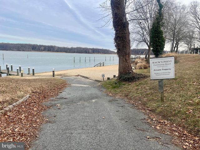 41 HILLTOP RD, Earleville, MD 21919