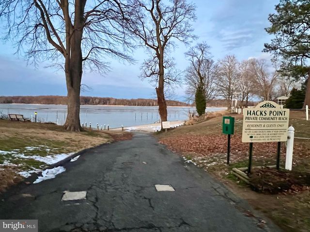 41 HILLTOP RD, Earleville, MD 21919