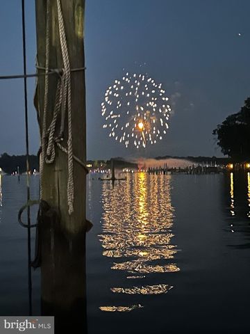 41 HILLTOP RD, Earleville, MD 21919