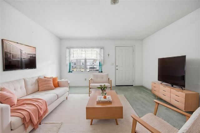 9580 SW 85TH AVENUE B, Ocala, FL 34481