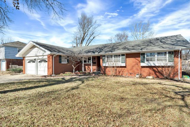 6618 E 10th St, Wichita, KS 67206