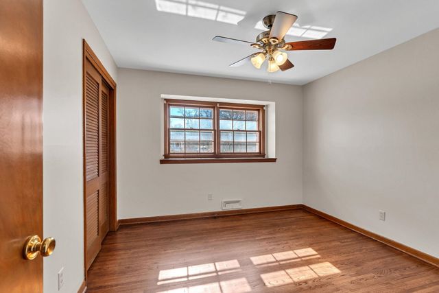 6618 E 10th St, Wichita, KS 67206