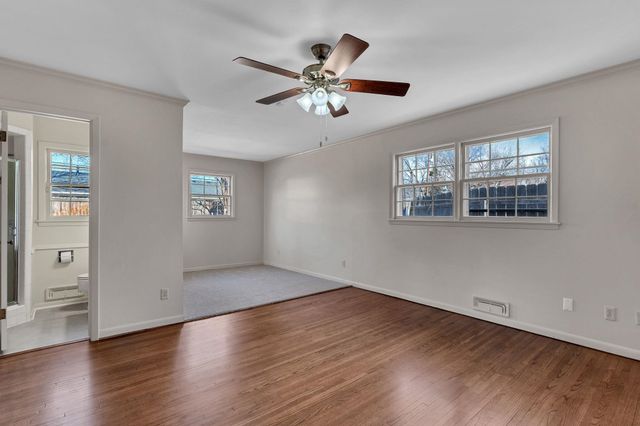 6618 E 10th St, Wichita, KS 67206