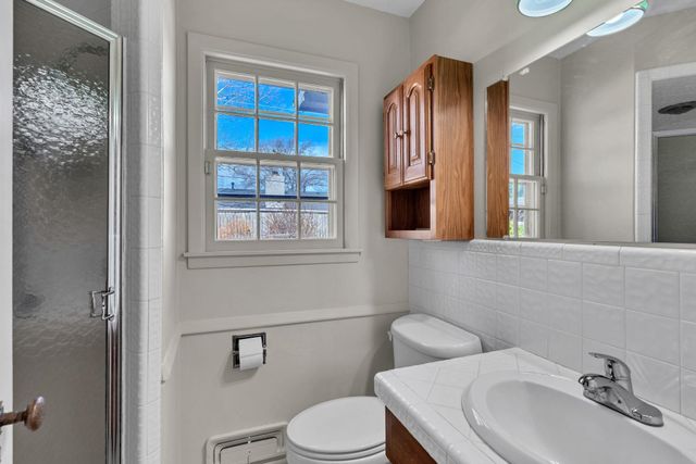 6618 E 10th St, Wichita, KS 67206