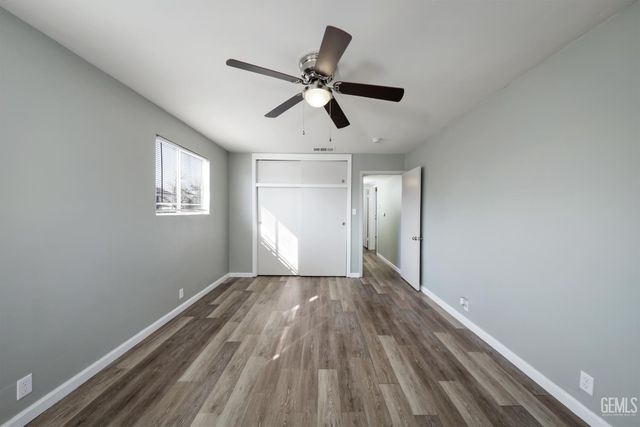 117 E Belle Avenue, Bakersfield, CA 93308