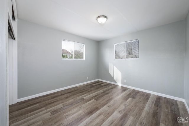 117 E Belle Avenue, Bakersfield, CA 93308