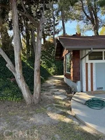 11901 Cameo Place, Granada Hills, CA 91344