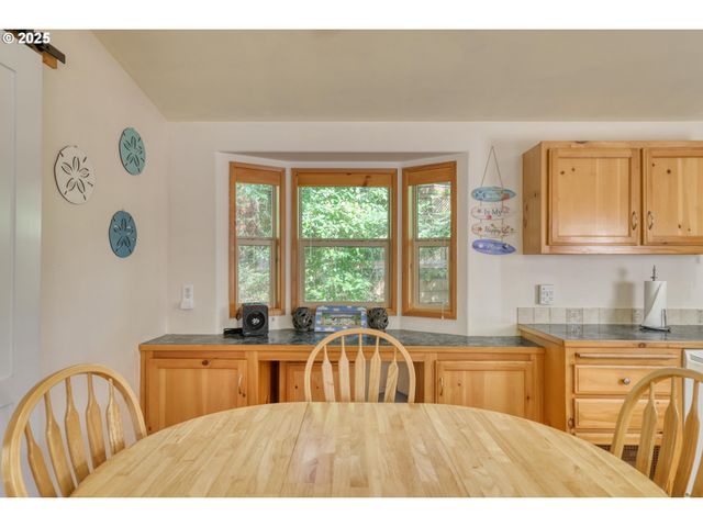 19921 WHALESHEAD Rd B8, Brookings, OR 97415