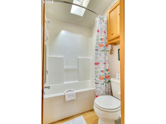 19921 WHALESHEAD Rd B8, Brookings, OR 97415