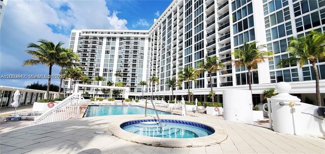 10275 Collins Avenue 323, Bal Harbour, FL 33154
