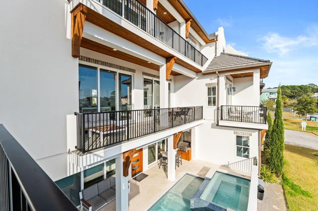 17 Penny Lane, Santa Rosa Beach, FL 32459