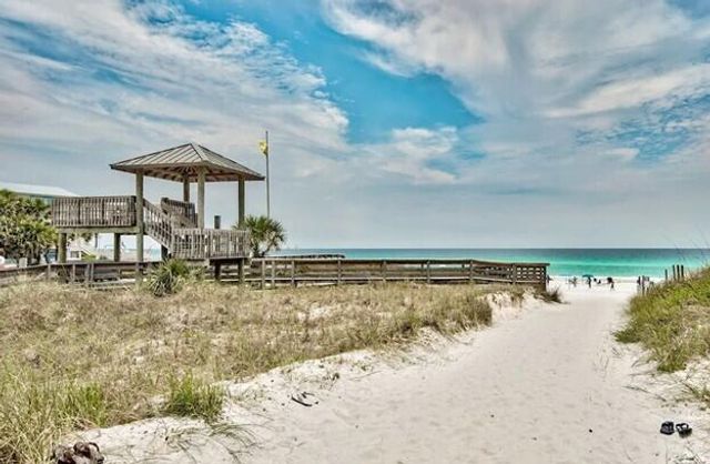 17 Penny Lane, Santa Rosa Beach, FL 32459
