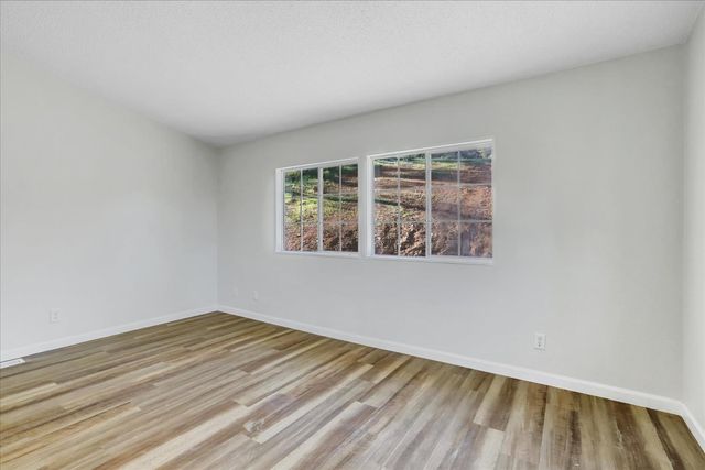 21525 Oxnard Ct, Grass Valley, CA 95949