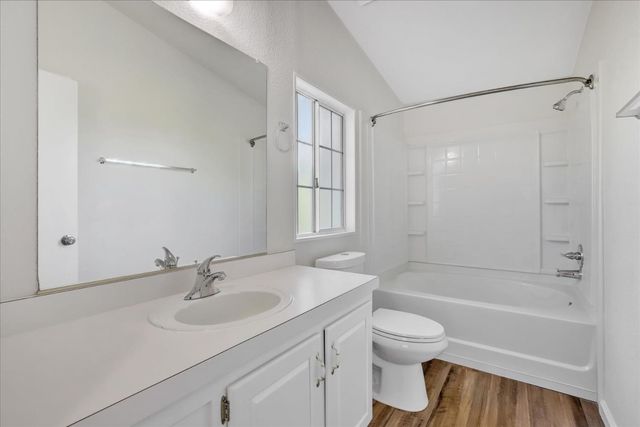 21525 Oxnard Ct, Grass Valley, CA 95949