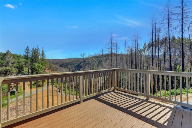 21525 Oxnard Ct, Grass Valley, CA 95949