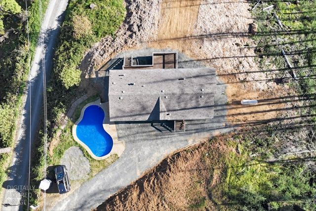 21525 Oxnard Ct, Grass Valley, CA 95949