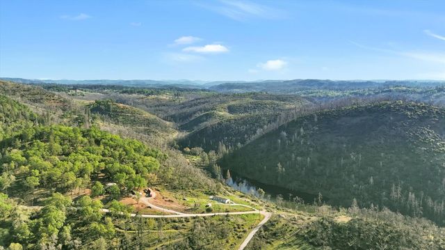 21525 Oxnard Ct, Grass Valley, CA 95949