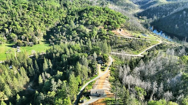 21525 Oxnard Ct, Grass Valley, CA 95949