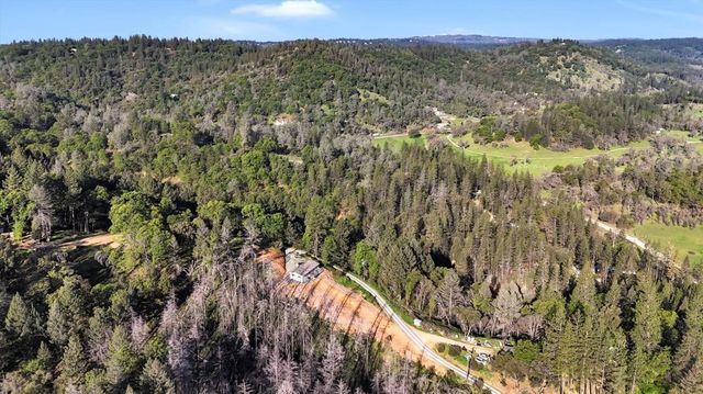 21525 Oxnard Ct, Grass Valley, CA 95949