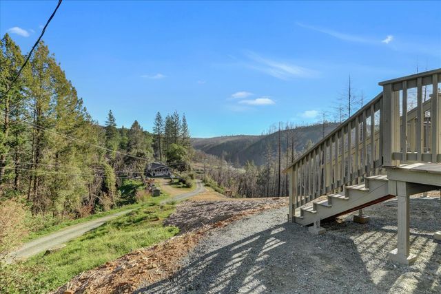 21525 Oxnard Ct, Grass Valley, CA 95949