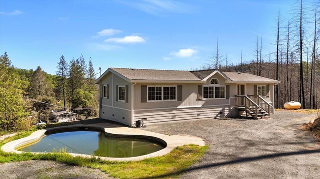21525 Oxnard Ct, Grass Valley, CA 95949