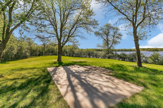 196633 County Road 9 NE, New London Twp, MN 56273