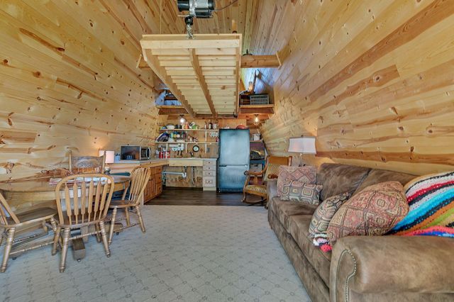 196633 County Road 9 NE, New London Twp, MN 56273