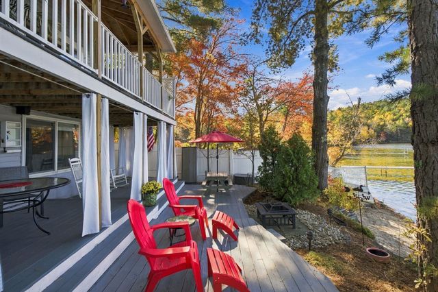 21 Bailey Shore Road, Hampstead, NH 03841
