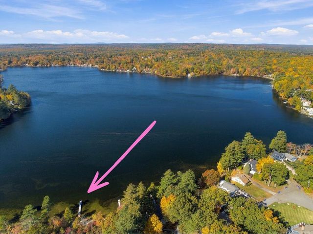 21 Bailey Shore Road, Hampstead, NH 03841