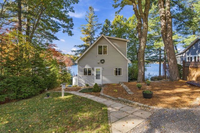 21 Bailey Shore Road, Hampstead, NH 03841