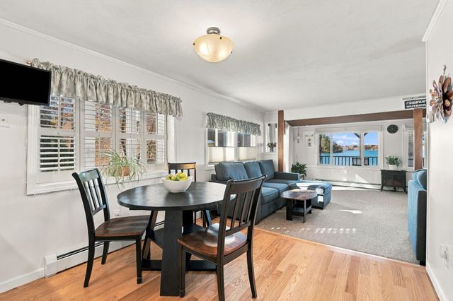 21 Bailey Shore Road, Hampstead, NH 03841