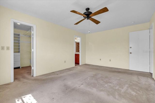 5012 PALM AIRE DRIVE, Sarasota, FL 34243