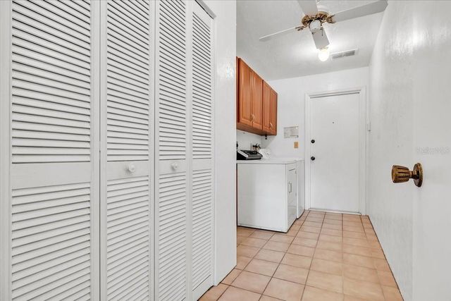 5012 PALM AIRE DRIVE, Sarasota, FL 34243
