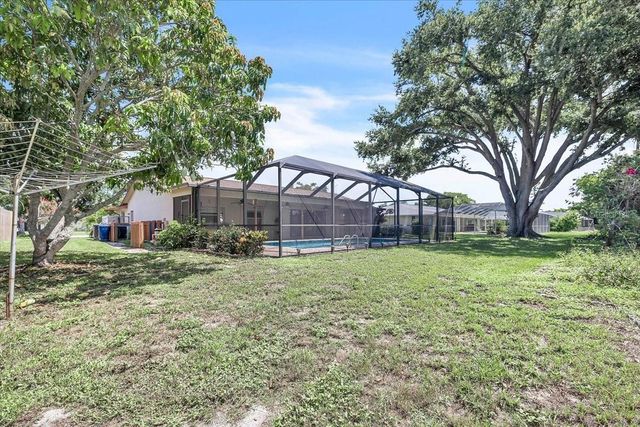 5012 PALM AIRE DRIVE, Sarasota, FL 34243