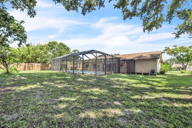 5012 PALM AIRE DRIVE, Sarasota, FL 34243