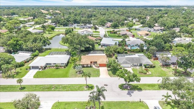 5012 PALM AIRE DRIVE, Sarasota, FL 34243