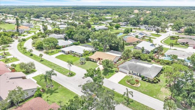 5012 PALM AIRE DRIVE, Sarasota, FL 34243